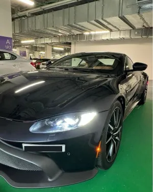 2020 استون مارتن فانتاج GT12