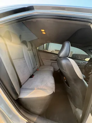 2016 Toyota Camry GLE