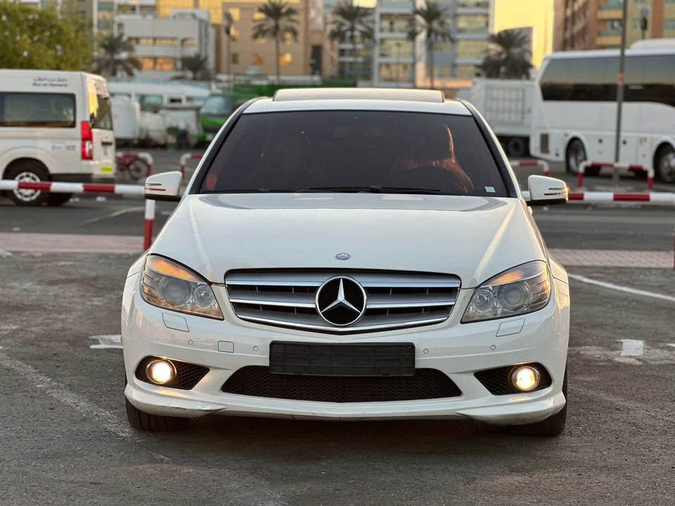 2010 مرسيدس-بنز آلفئة - C C250