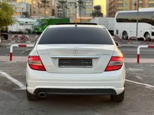 2010 مرسيدس-بنز آلفئة - C C250