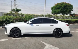 2023 بي أم دابليو الفئة - 7 760I xDrive