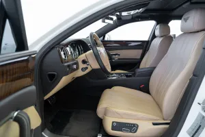 2016 بنتلي فلاينج سبير V8