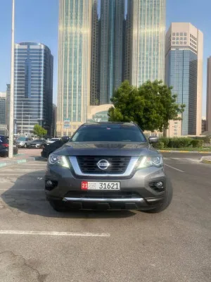 2020 Nissan Pathfinder SV