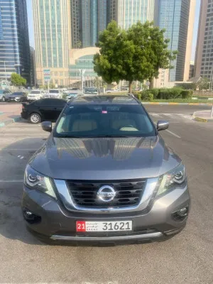 2020 Nissan Pathfinder SV