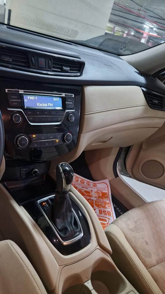 2018 نيسان اكس تريل ST-L