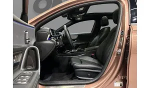 2021 مرسيدس-بنز الفئة - A A220 Sedan
