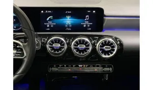 2021 مرسيدس-بنز الفئة - A A220 Sedan