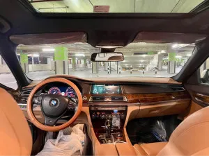 2013 بي أم دابليو الفئة - 7 730i