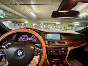 2013 بي أم دابليو الفئة - 7 730i