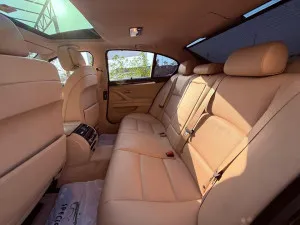 2012 بي أم دابليو الفئة - 5 530i