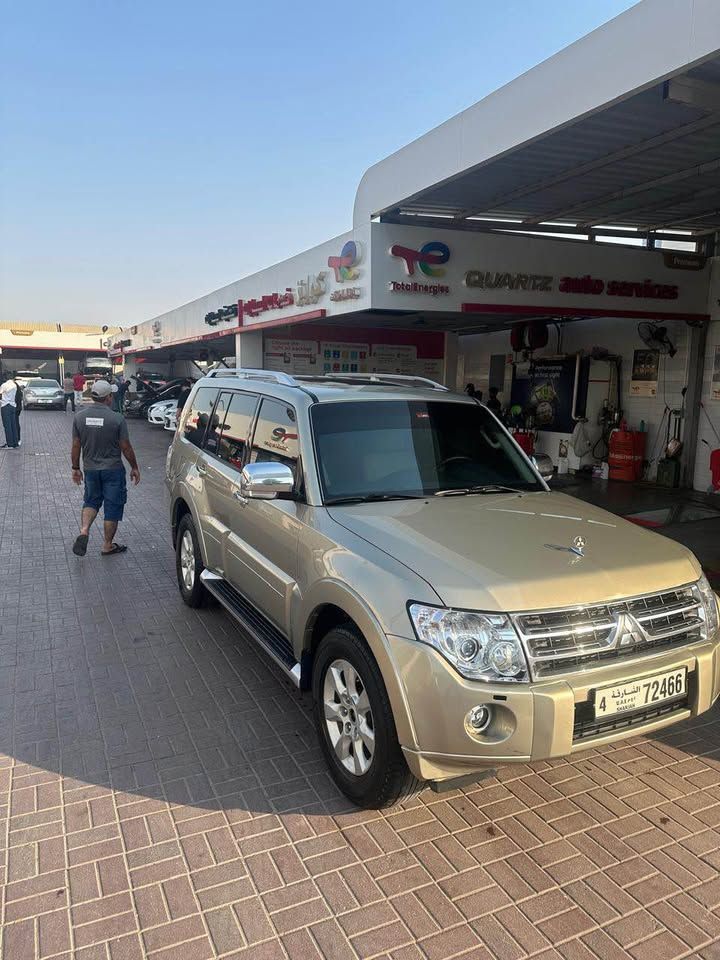 2011 Mitsubishi Pajero GLS