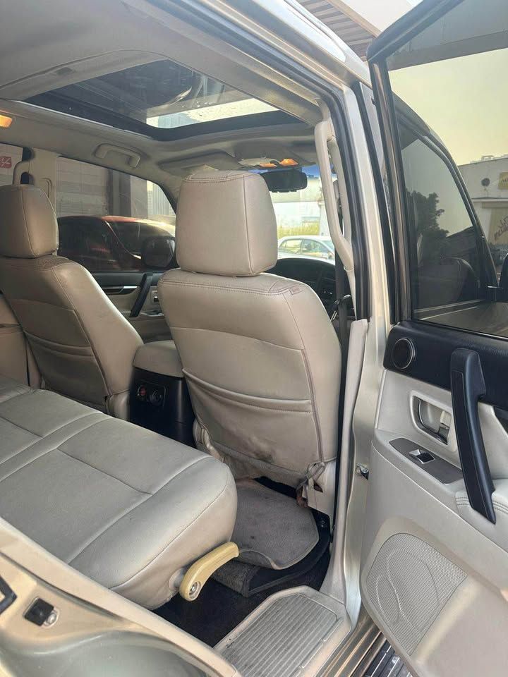 2011 Mitsubishi Pajero GLS