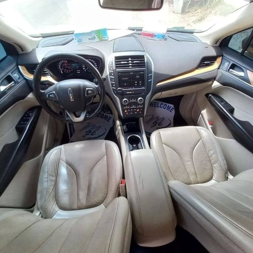 2015 Lincoln MKC Base