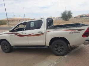 2022 Toyota Hilux DLX