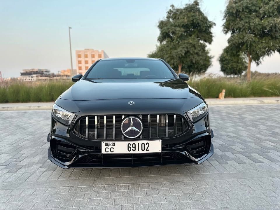 2020 مرسيدس-بنز الفئة - A A45 AMG