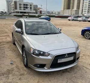 2015 ميتسوبيشي لانسر GL