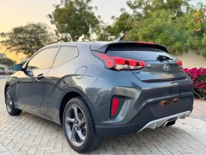 2019 هيونداي فوليستر standard