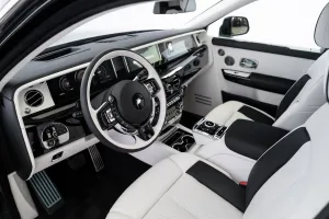 2025 رولز رويس فانتوم Extended Wheelbase