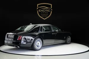 2025 رولز رويس فانتوم Extended Wheelbase