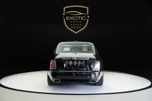 2025 رولز رويس فانتوم Extended Wheelbase