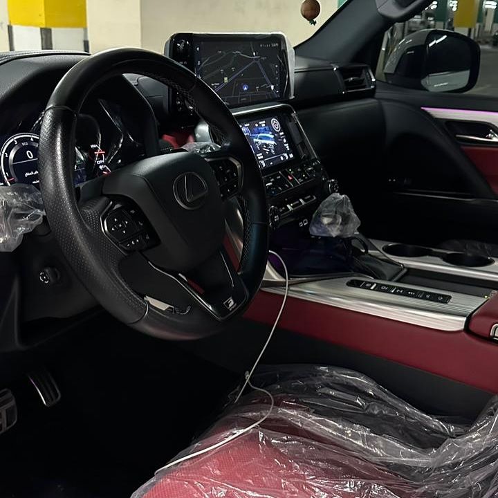 2023 لكزس ال اكس ٦٠٠ F-Sport
