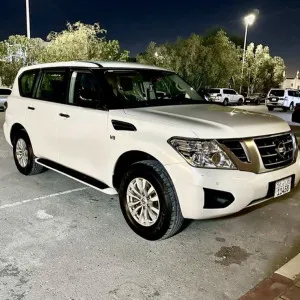 2019 نيسان باترول SE PLATINUM CITY