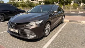 2019 تويوتا كامري GL