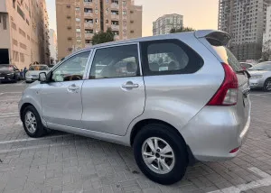 2015 تويوتا أفانزا E CVT