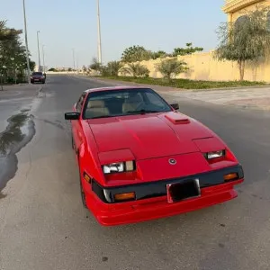 1985 نيسان ٣٠٠ زد اكس