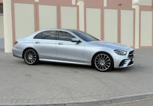 2021 مرسيدس-بنز الفئة - E E300