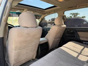 2010 Toyota Land Cruiser GXR