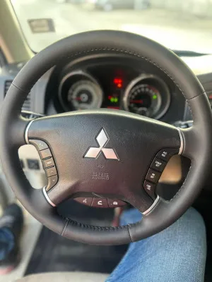 2014 Mitsubishi Pajero GLX