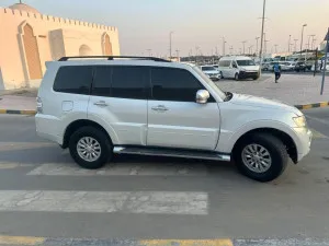 2014 Mitsubishi Pajero GLX