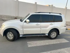 2014 Mitsubishi Pajero GLX