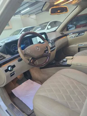 2013 Mercedes-Benz S-Class S550