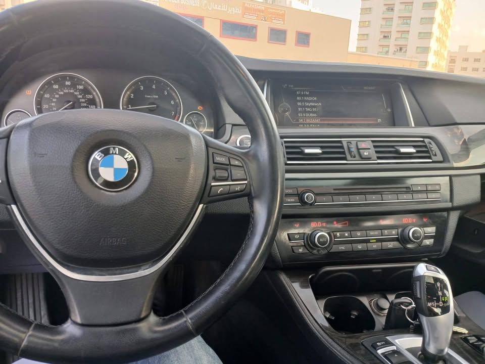 2014 BMW 5-Series 528i