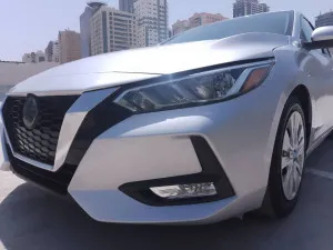 2020 نيسان سنترا Midnight Edition