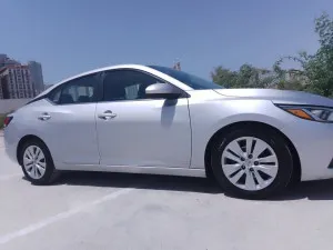 2020 نيسان سنترا Midnight Edition