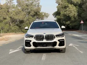 2021 BMW X6 M50i