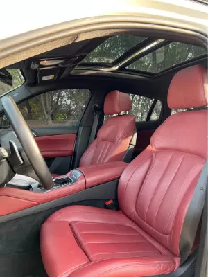 2021 BMW X6 M50i