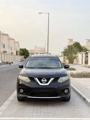 2015 نيسان روج SL