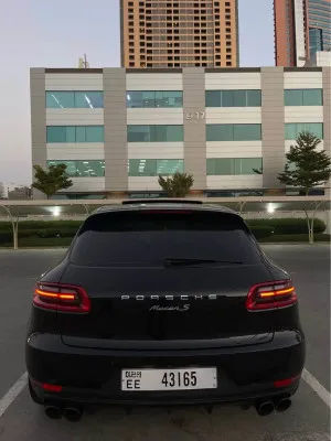 2015 بورش ماكان GTS