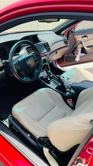 2017 هوندا أكورد Coupe