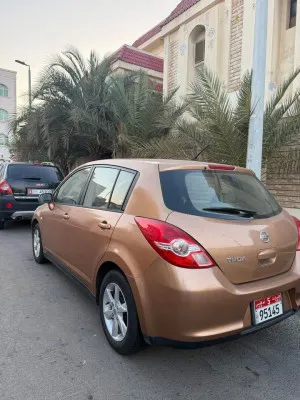 2009 Nissan Tiida S