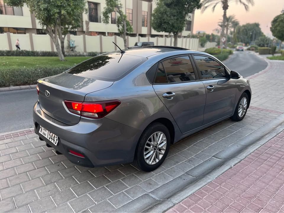 2018 كيا ريو LS