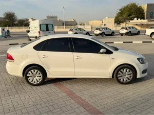 2016 فولجس فاجن بولو BlueGT