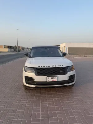2020 لاند روفر رينج روفر HSE
