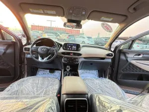 2020 Hyundai Santa Fe SE