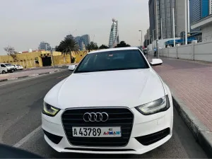 2014 اودي آي ٤ Premium