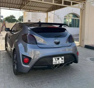 2016 هيونداي فوليستر standard